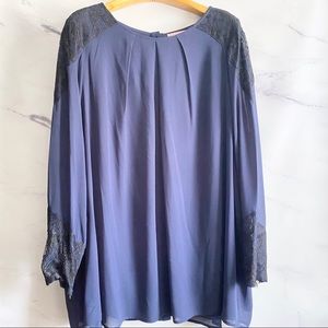 Nicole Richie Collection Navy Top W/ Black Lace Details Size 2X